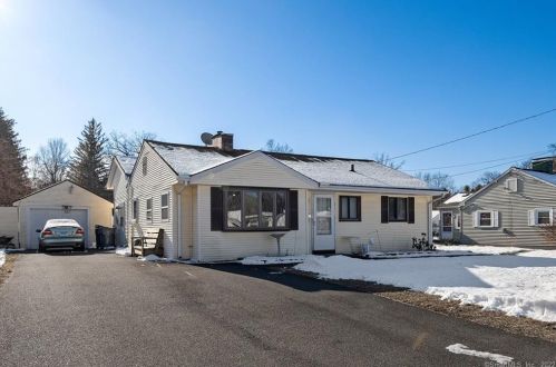 5 Mountain View Dr, Plainville, CT 06062-3218