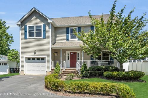 1786 Belmar Blvd, Belmar, NJ 07719-3967