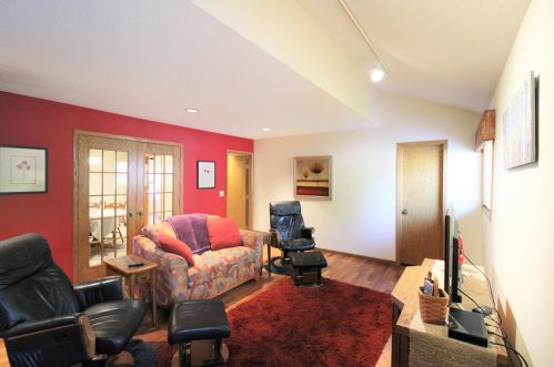 1316 16th St, Willmar MN  56201-2854 exterior