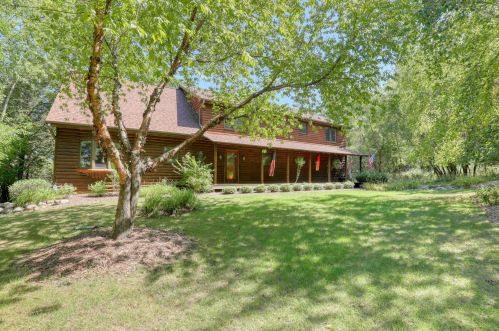 4234 Grandview Ct, Colgate, WI 53017-9700