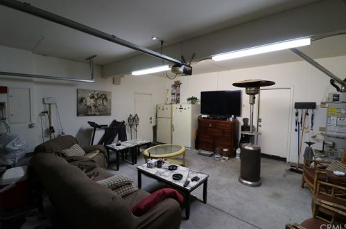 11224 Streamfield Ct, Riverside CA 92505-5713 exterior