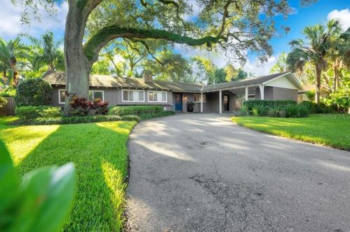 1413 Hazelwood Dr, Orlando, FL 32806-2425