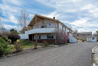 11000 Broken Hill Rd, Reno, NV 89511-9284