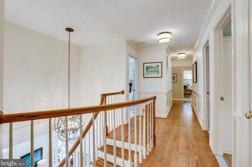 11406 Wild Bramble Way, Herndon VA  20194-1001 exterior