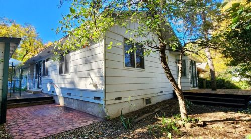 395 Spg St, Ukiah CA  95482-4221 exterior