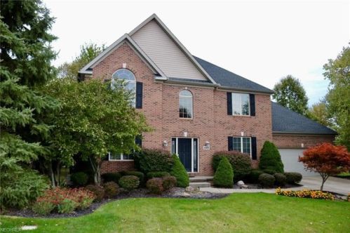 4265 Saint Francis Ct, Avon, OH 44011-3728