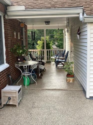 37 Damon Rd, Cincinnati OH 45218-1040 exterior