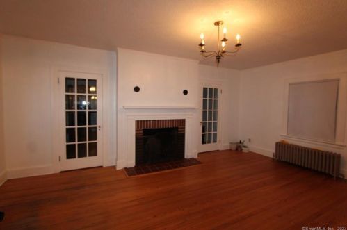 45 End Ave, New Britain, CT 06052-1220