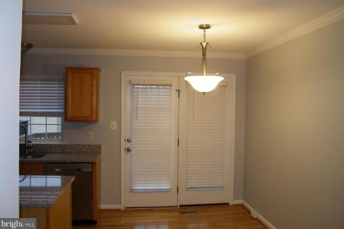 6406 Andrew Matthew Ter, Springfield VA  22150-7826 exterior
