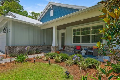 106 Hibernate Way, Freeport FL  32439-4698 exterior