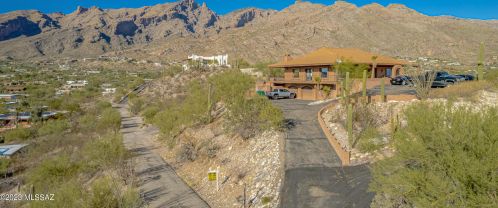 4207 Skyline Dr, Tucson, AZ 85718-2536