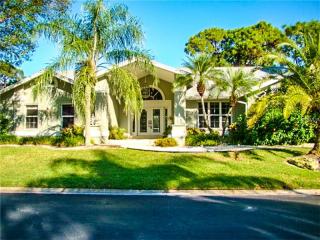 4412 Oak View Dr, Sarasota, FL 34232-3471