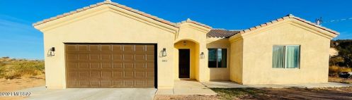 880 Batuc Ct, Nogales, AZ 85648-2929