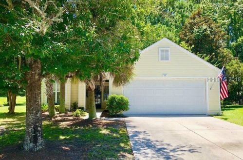 5 Coburn Ln, Bluffton SC  29909-4581 exterior