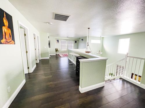 13570 Quartz Way, Lathrop CA  95330-9196 exterior