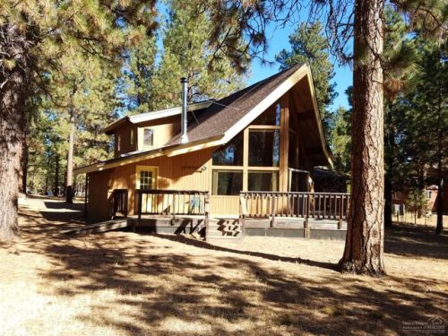 68822 Butte Pl, Black Butte Ranch, OR 97759-3106