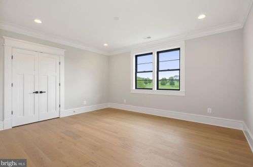 16067 Waterford Crk Cir, Hamilton VA  20158-3342 exterior