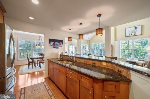 6310 Lydia Hollow Dr, Glen Mills, PA 19342-1071
