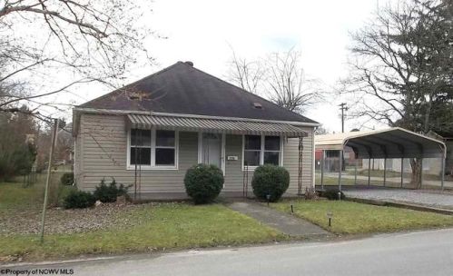 336 Graham St, Elkins, WV 26241-3737
