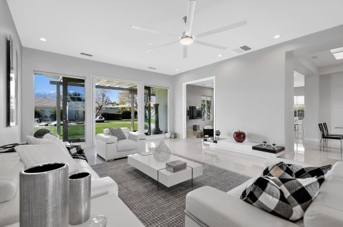 5 Curie Ct, Rancho Mirage CA  92270-2713 exterior