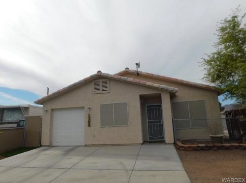 2139 Del Rey Dr, Bullhead City, AZ 86442-5547