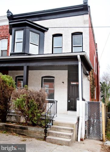 922 Green St, Norristown, PA 19401-3914