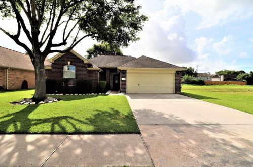 3153 Eagle Nest Dr, Morgans Point, TX 77571-4280