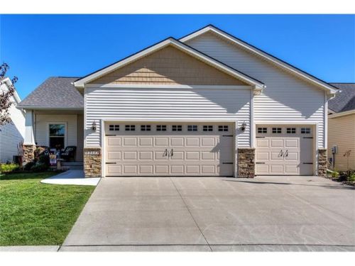 13111 Greenbelt Dr, Des Moines, IA 50323-2578