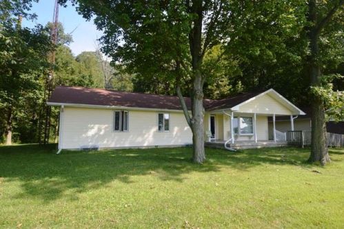 4744 County Road 100, Frankfort, IN 46041-8019