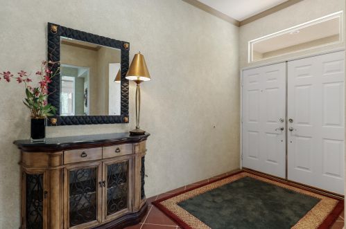 120 Kavenish Dr, Rancho Mirage, CA 92270-3244