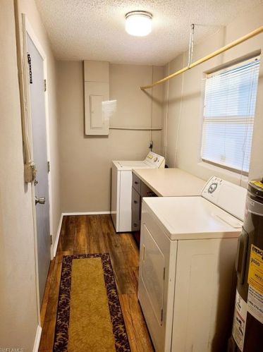 1020 Sunrise Blvd, Lehigh Acres FL 33974-9700 exterior