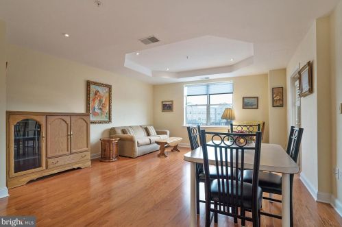2235 Windrow Dr, Princeton, NJ 08540-5021