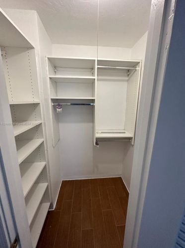 7880 11th St, Hollywood FL  33024-5147 exterior