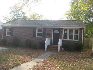 812 Vermont Ave, Portsmouth, VA 23707-1413