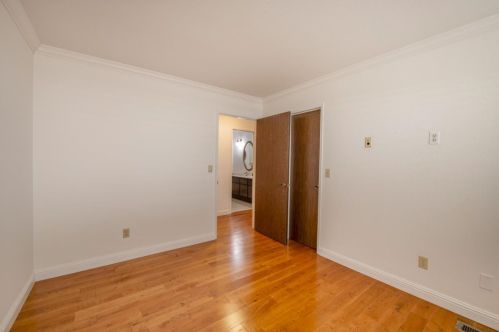 1911 Dry Crk Rd, Campbell CA 95008-3630 exterior