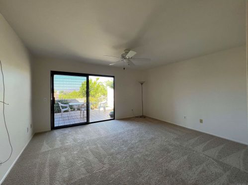 18052 Avenida Alozdra, San Diego CA 92128-1570 exterior