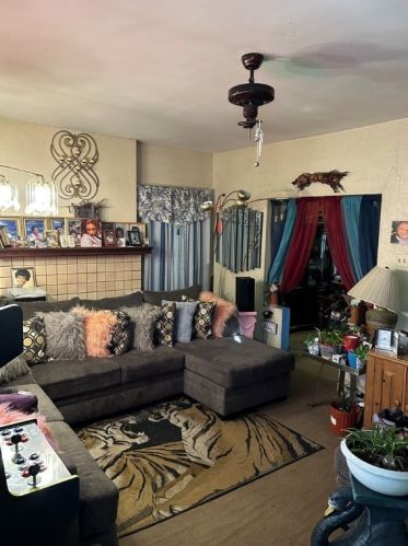 337 Bausman St, Pittsburgh, PA 15210-2011