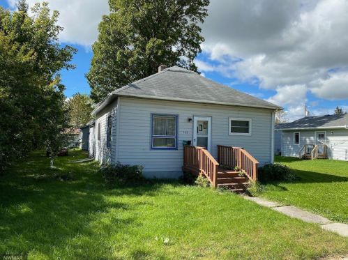 173 Main St, Summit, MN 56630-1427