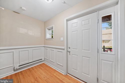 332 Jefferson Ave, Downingtown PA 19335-2701 exterior