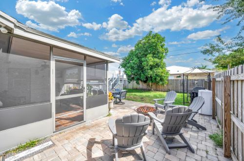 3197 Esperanto St, Fort Pierce FL  34953-4502 exterior