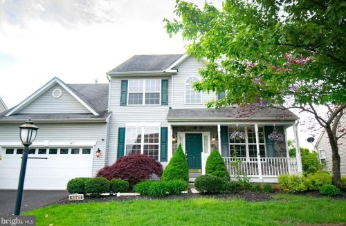 2476 Jessica Dr, Gilbertsville, PA 19525-9313