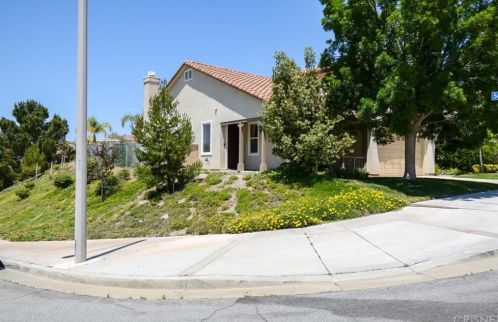 28605 Crystal Heights Ct, Santa Clarita, CA 91387-3186