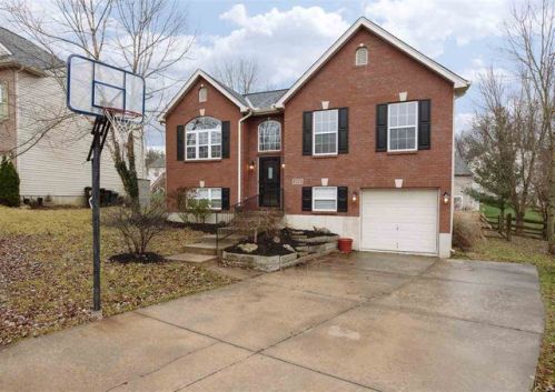 185 Beaver Ct, Covington, KY 41017-9131