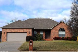 130 Ridgeland Dr, North Little Rock, AR 72113-6084