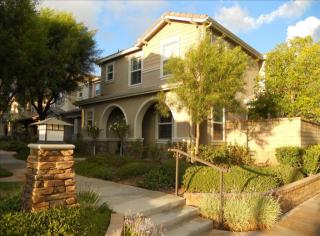27359 Dearborn Dr, Santa Clarita, CA 91354-1870