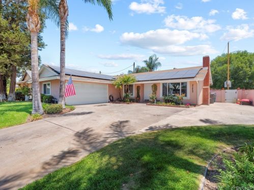 27822 Urbandale Ave, Santa Clarita, CA 91350-1913
