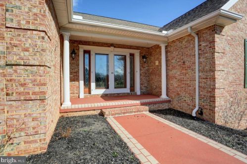 11760 Carol Ave, Upton, PA 17225-8425