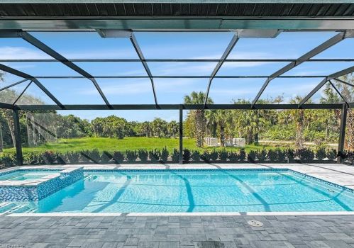 835 11th St, Naples FL  34117-2286 exterior
