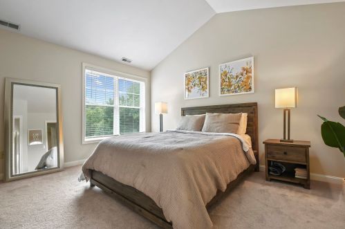 90 Prescott St, Nashua NH 03064-2546 exterior