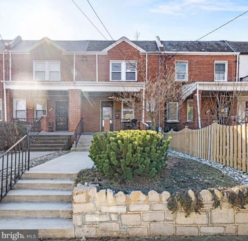 232 Gallatin St, Washington, DC 20011-3233